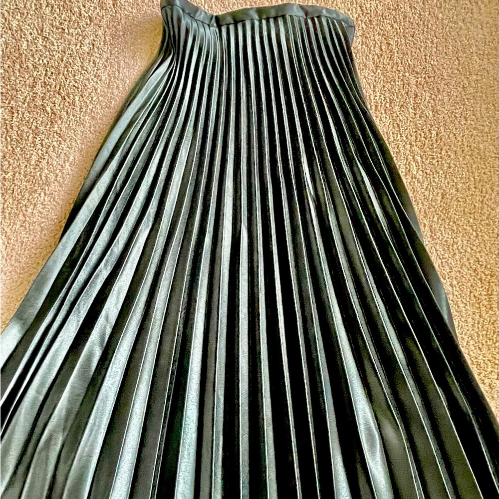 Zara green metallic accordion skirt.